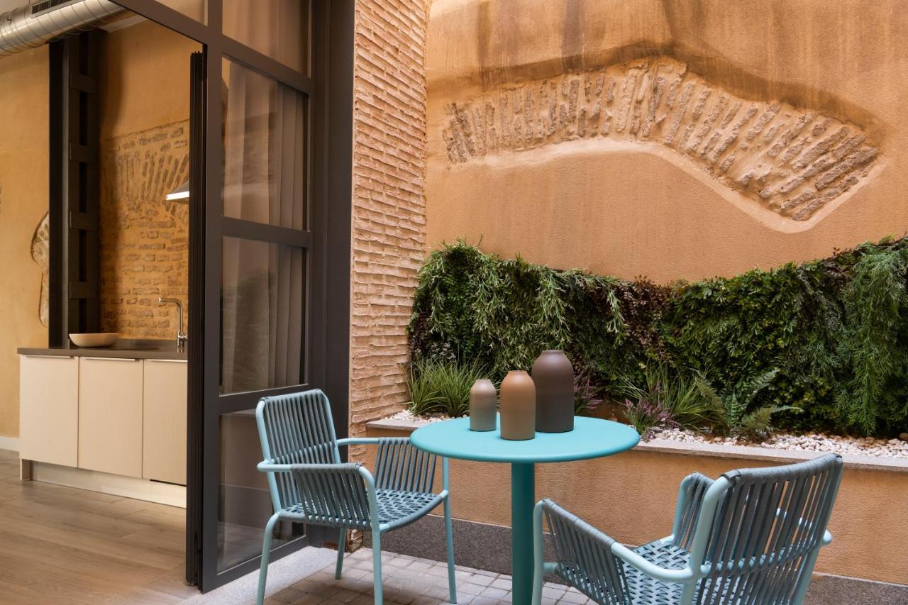 Suites Maestranza - Herreria By Magno Apartments Sevilla Exteriör bild