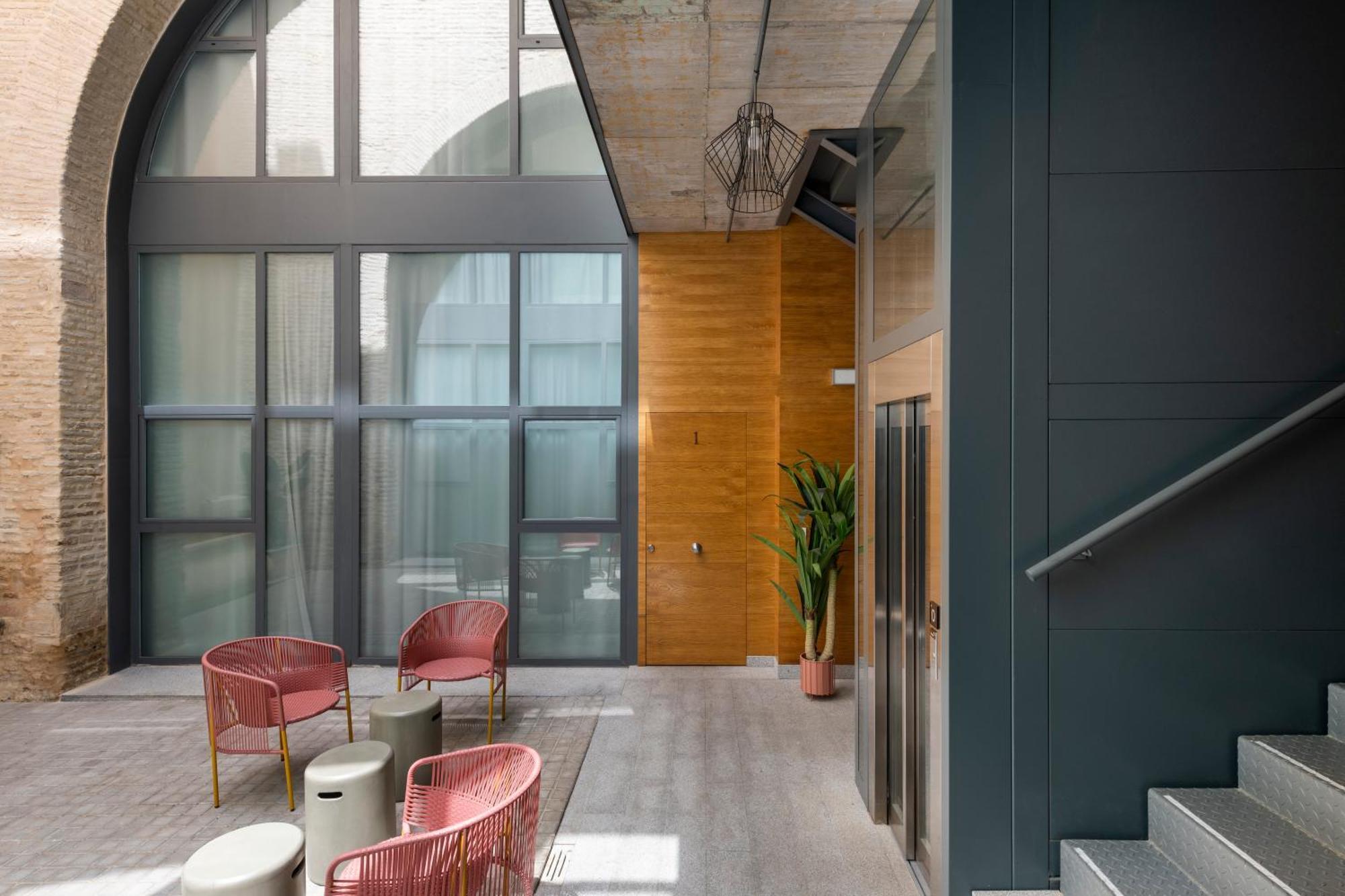 Suites Maestranza - Herreria By Magno Apartments Sevilla Exteriör bild