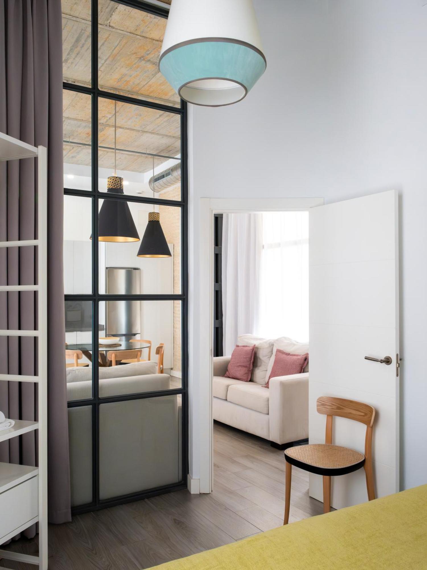 Suites Maestranza - Herreria By Magno Apartments Sevilla Exteriör bild